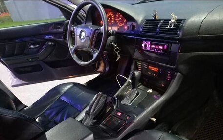 BMW 5 серия, 2000 год, 700 000 рублей, 4 фотография