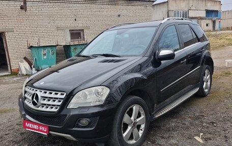 Mercedes-Benz M-Класс, 2009 год, 1 650 000 рублей, 2 фотография