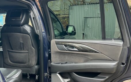 Cadillac Escalade IV, 2019 год, 3 200 000 рублей, 8 фотография