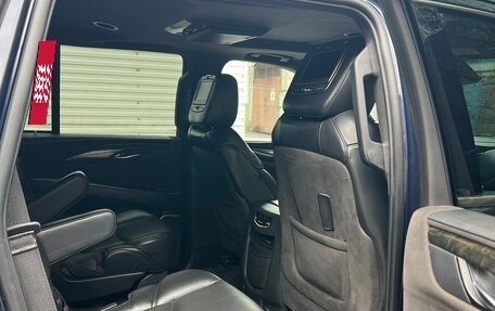 Cadillac Escalade IV, 2019 год, 3 200 000 рублей, 9 фотография