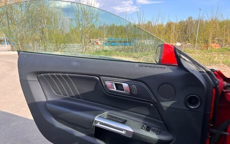 Ford Mustang VI рестайлинг, 2018 год, 2 700 000 рублей, 10 фотография