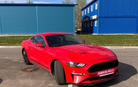 Ford Mustang VI рестайлинг, 2018 год, 2 700 000 рублей, 3 фотография
