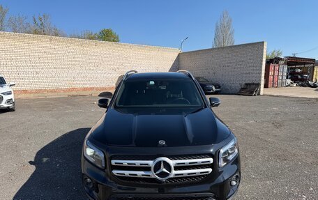 Mercedes-Benz GLB, 2022 год, 4 000 000 рублей, 2 фотография