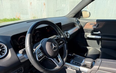 Mercedes-Benz GLB, 2022 год, 4 000 000 рублей, 10 фотография