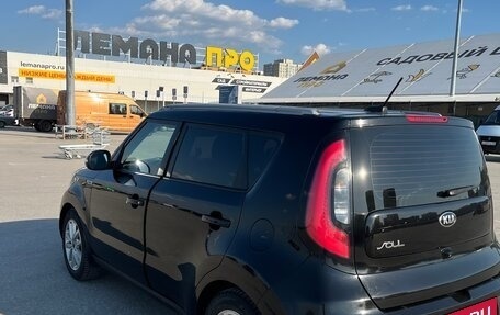 KIA Soul II рестайлинг, 2017 год, 1 300 000 рублей, 4 фотография