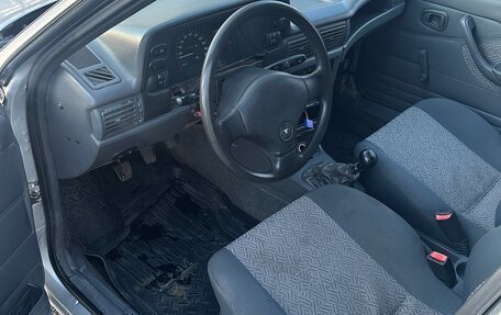 Daewoo Nexia I рестайлинг, 2002 год, 115 000 рублей, 4 фотография