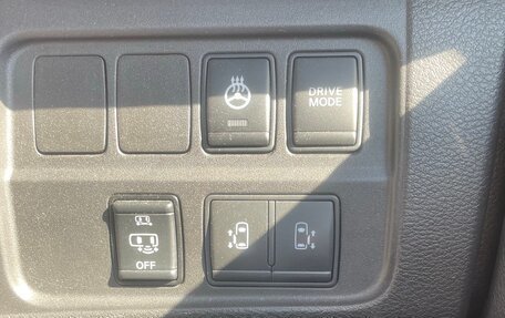Nissan Serena IV, 2018 год, 2 290 000 рублей, 17 фотография