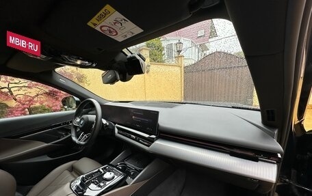 BMW 5 серия, 2023 год, 5 195 000 рублей, 16 фотография