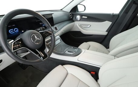 Mercedes-Benz E-Класс, 2020 год, 4 100 000 рублей, 11 фотография