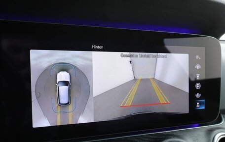 Mercedes-Benz E-Класс, 2020 год, 4 100 000 рублей, 19 фотография