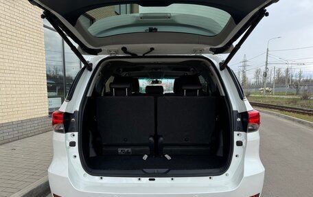 Toyota Fortuner II, 2017 год, 3 190 000 рублей, 10 фотография