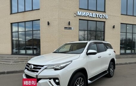 Toyota Fortuner II, 2017 год, 3 190 000 рублей, 2 фотография