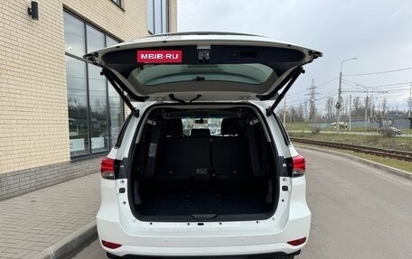 Toyota Fortuner II, 2017 год, 3 190 000 рублей, 9 фотография