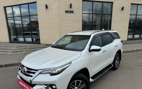 Toyota Fortuner II, 2017 год, 3 190 000 рублей, 13 фотография