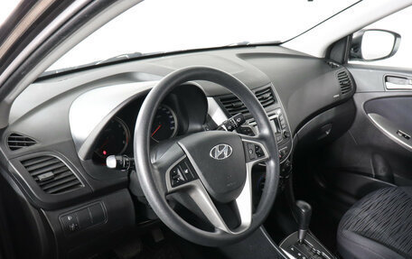 Hyundai Solaris II рестайлинг, 2015 год, 1 199 000 рублей, 9 фотография
