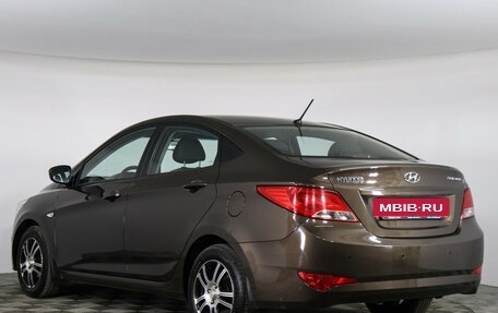 Hyundai Solaris II рестайлинг, 2015 год, 1 199 000 рублей, 7 фотография