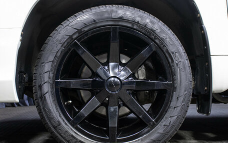 Toyota Land Cruiser Prado 150 рестайлинг 2, 2018 год, 5 998 000 рублей, 19 фотография