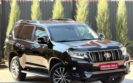 Toyota Land Cruiser Prado 150 рестайлинг 2, 2022 год, 9 300 000 рублей, 1 фотография