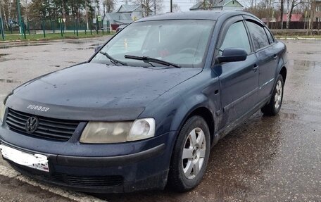 Volkswagen Passat B5+ рестайлинг, 1997 год, 300 000 рублей, 1 фотография