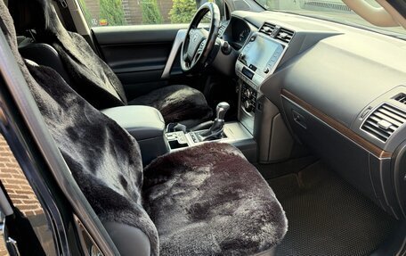 Toyota Land Cruiser Prado 150 рестайлинг 2, 2022 год, 9 300 000 рублей, 35 фотография