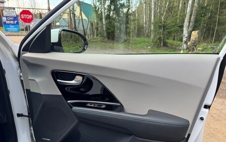 KIA Niro I, 2019 год, 2 200 000 рублей, 17 фотография