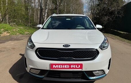 KIA Niro I, 2019 год, 2 200 000 рублей, 2 фотография