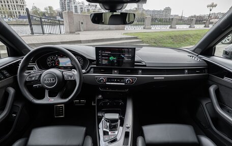 Audi RS 4, 2020 год, 9 650 000 рублей, 23 фотография