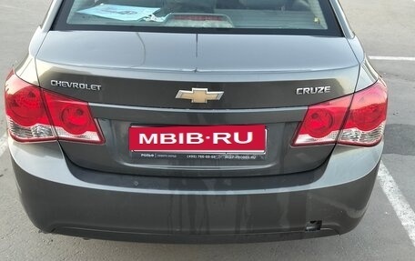 Chevrolet Cruze II, 2009 год, 500 000 рублей, 4 фотография