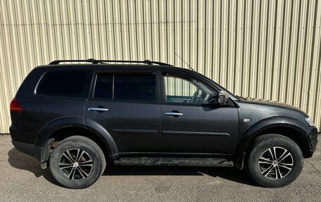 Mitsubishi Pajero Sport II рестайлинг, 2012 год, 1 280 000 рублей, 14 фотография