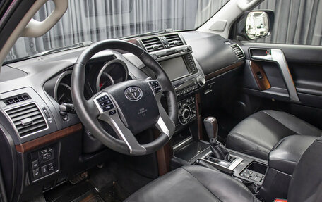 Toyota Land Cruiser Prado 150 рестайлинг 2, 2015 год, 3 849 000 рублей, 14 фотография