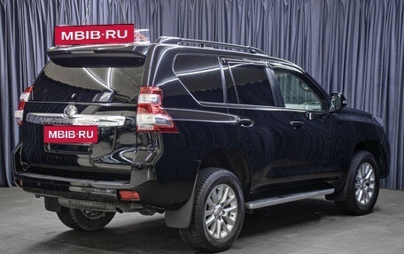 Toyota Land Cruiser Prado 150 рестайлинг 2, 2015 год, 3 849 000 рублей, 5 фотография
