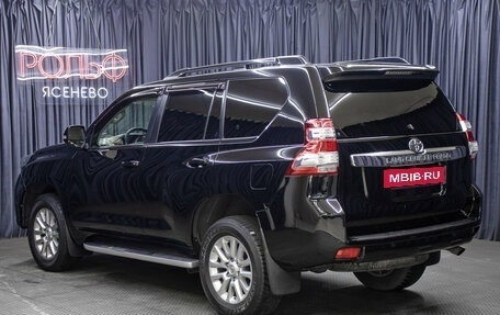 Toyota Land Cruiser Prado 150 рестайлинг 2, 2015 год, 3 849 000 рублей, 7 фотография