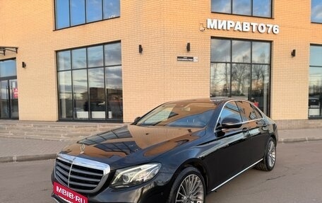 Mercedes-Benz E-Класс, 2018 год, 3 900 000 рублей, 4 фотография