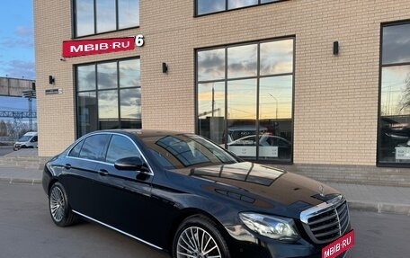 Mercedes-Benz E-Класс, 2018 год, 3 900 000 рублей, 2 фотография