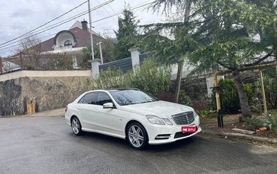 Mercedes-Benz E-Класс, 2011 год, 2 200 000 рублей, 1 фотография