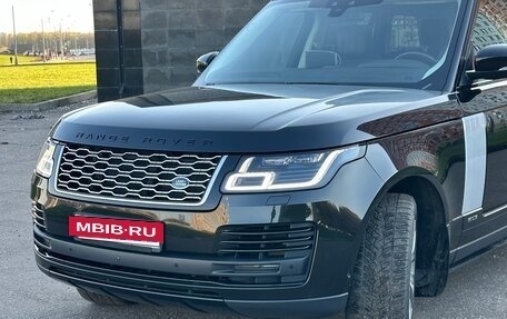 Land Rover Range Rover IV рестайлинг, 2018 год, 4 600 000 рублей, 2 фотография