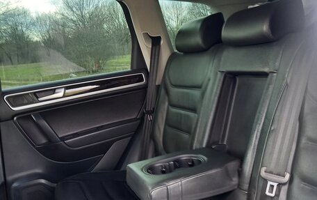 Volkswagen Touareg III, 2012 год, 2 200 000 рублей, 2 фотография