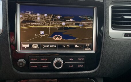 Volkswagen Touareg III, 2012 год, 2 200 000 рублей, 10 фотография