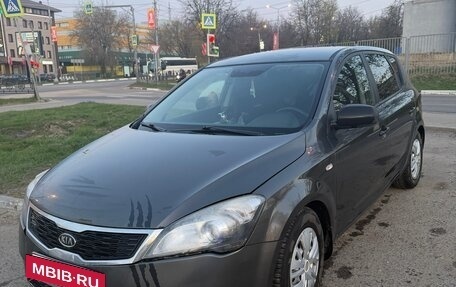 KIA cee'd I рестайлинг, 2011 год, 750 000 рублей, 11 фотография