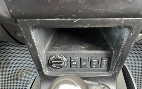 Nissan Pathfinder, 2009 год, 590 000 рублей, 14 фотография