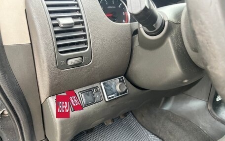 Nissan Pathfinder, 2009 год, 590 000 рублей, 16 фотография
