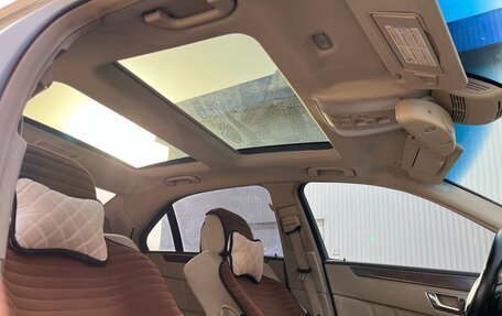 Mercedes-Benz E-Класс, 2011 год, 2 200 000 рублей, 4 фотография
