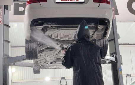 Mercedes-Benz E-Класс, 2011 год, 2 200 000 рублей, 10 фотография