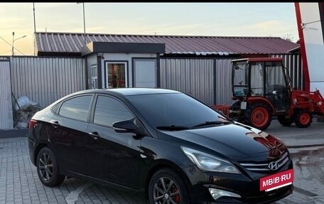 Hyundai Solaris II рестайлинг, 2015 год, 710 000 рублей, 5 фотография