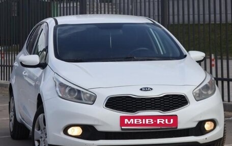 KIA cee'd III, 2012 год, 810 000 рублей, 2 фотография