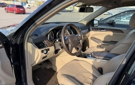Mercedes-Benz GL-Класс, 2014 год, 3 000 000 рублей, 5 фотография