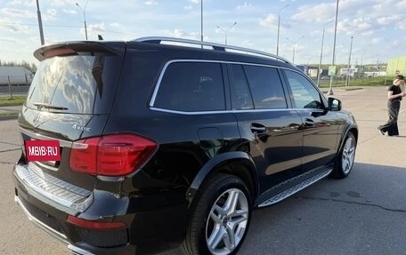 Mercedes-Benz GL-Класс, 2014 год, 3 000 000 рублей, 21 фотография