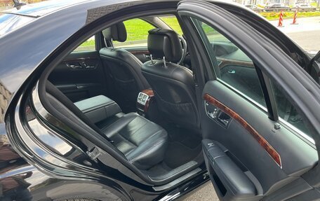 Mercedes-Benz S-Класс, 2006 год, 1 350 000 рублей, 13 фотография