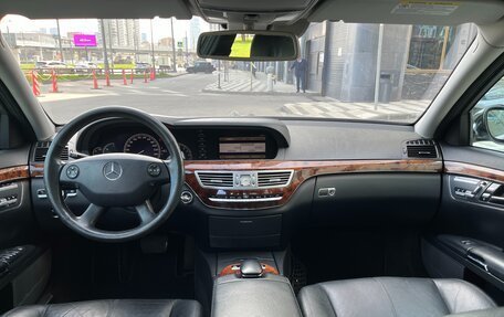 Mercedes-Benz S-Класс, 2006 год, 1 350 000 рублей, 19 фотография