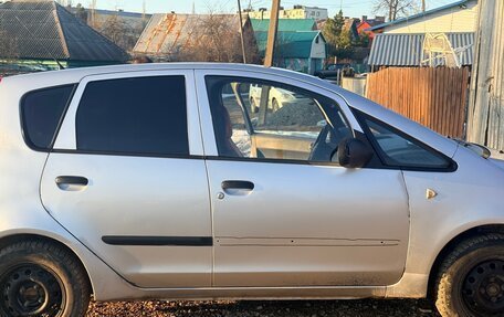 Mitsubishi Colt VI рестайлинг, 2006 год, 280 000 рублей, 4 фотография